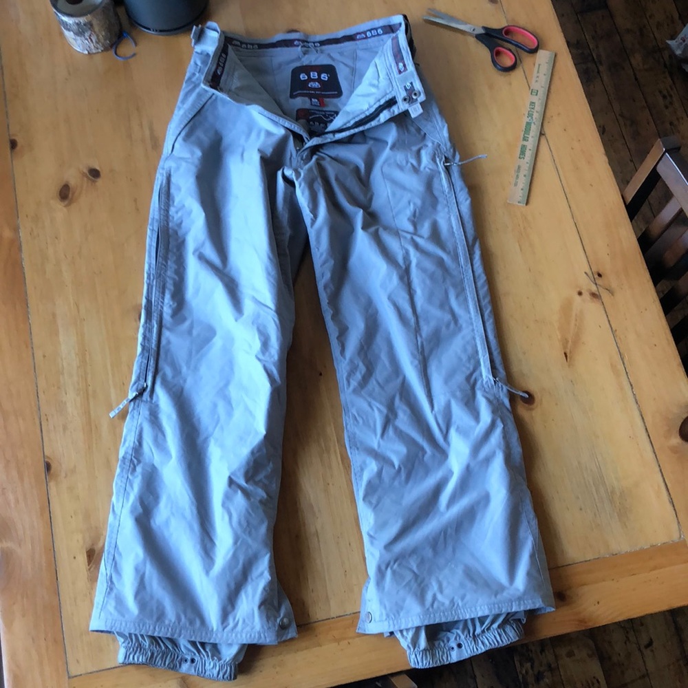 Grey 686 Snow Pants Like New